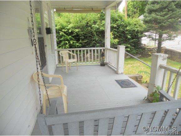 162 Hazel Street - Photo 17