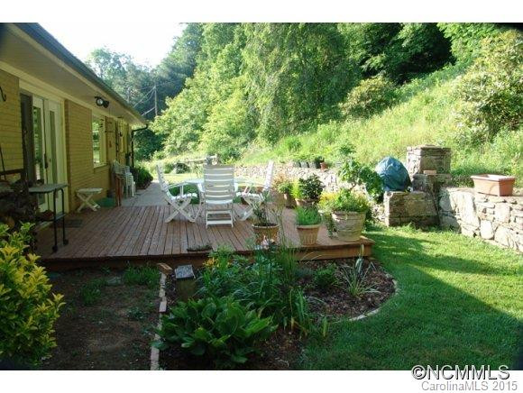 1615 Charlotte Highway - Photo 2