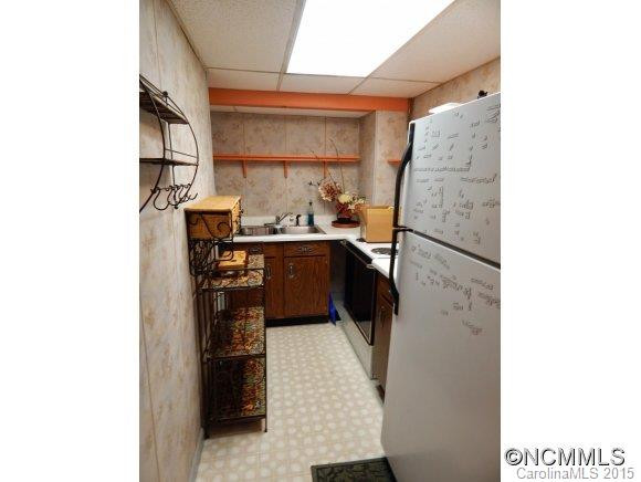 1615 Charlotte Highway - Photo 21