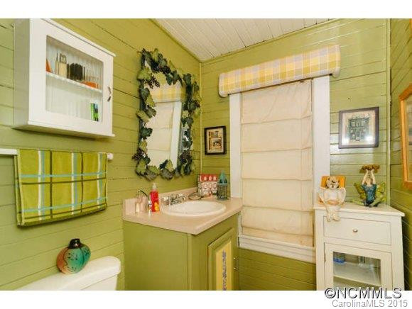 153 Barnard Avenue - Photo 14