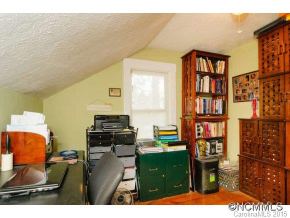153 Barnard Avenue - Photo 20