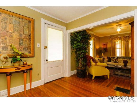 153 Barnard Avenue - Photo 4