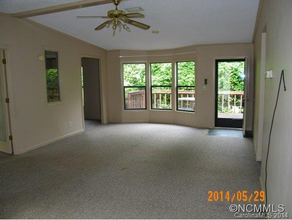 121 Julian Way - Photo 11