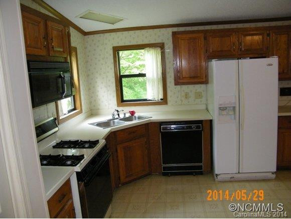 121 Julian Way - Photo 5