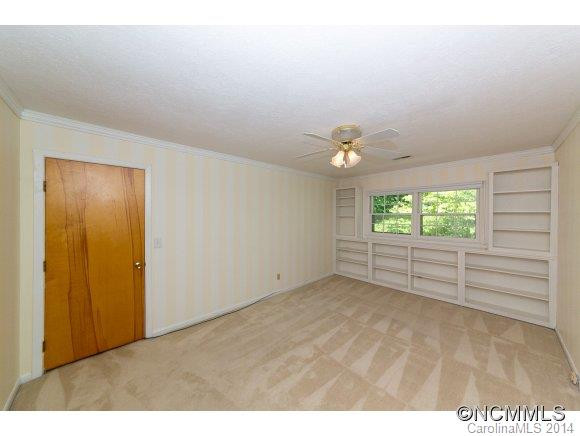 3240 Debbie Drive - Photo 15