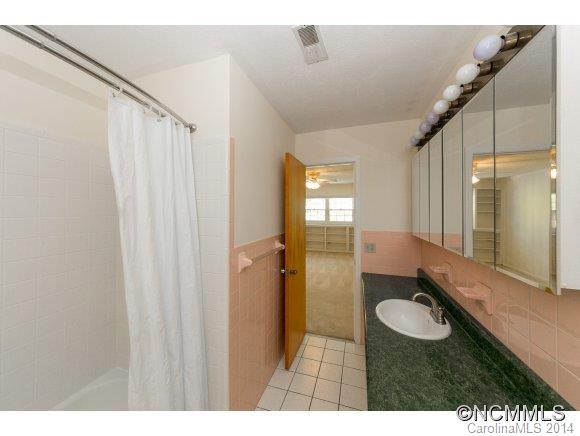 3240 Debbie Drive - Photo 16