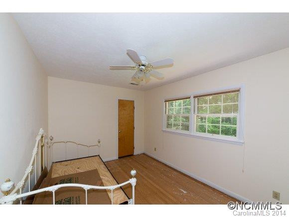 3240 Debbie Drive - Photo 19