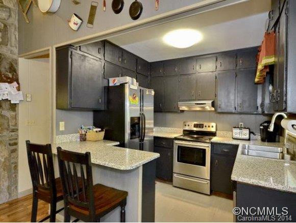 1536 FOX RUN ROAD - Photo 8