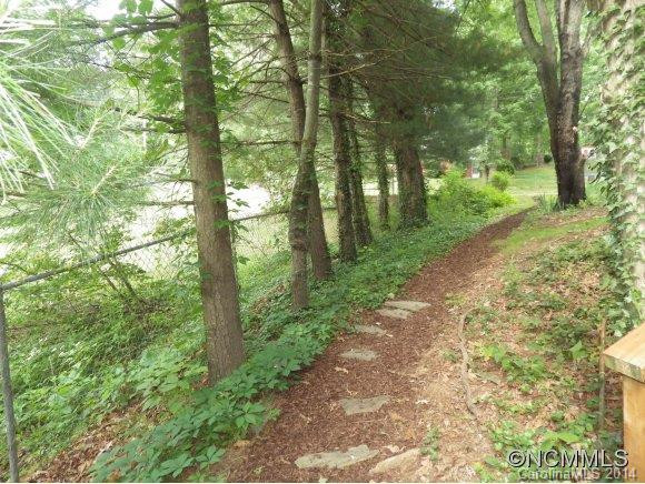 105 Happy Lane - Photo 15