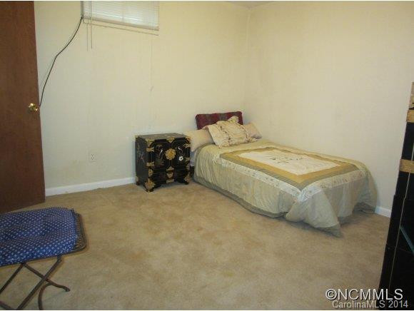 105 Happy Lane - Photo 22