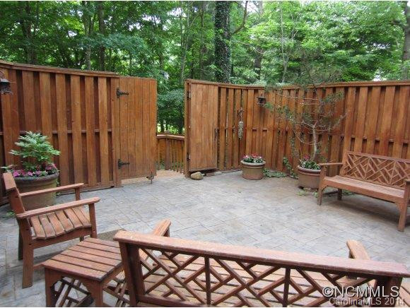 105 Happy Lane - Photo 7
