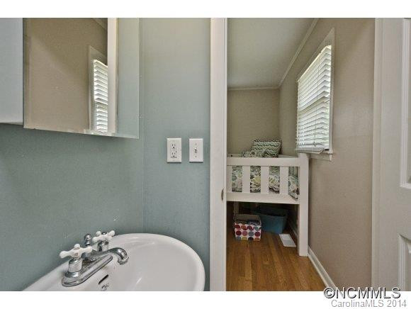 10 Hamburg Lane - Photo 15