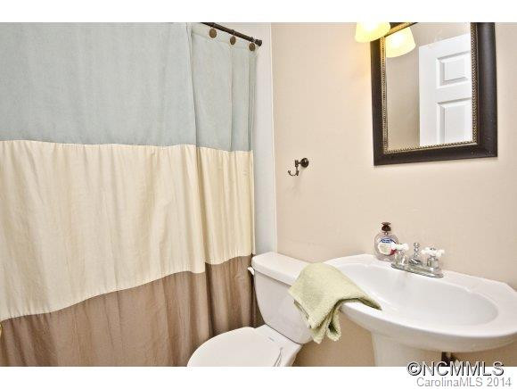 10 Hamburg Lane - Photo 16
