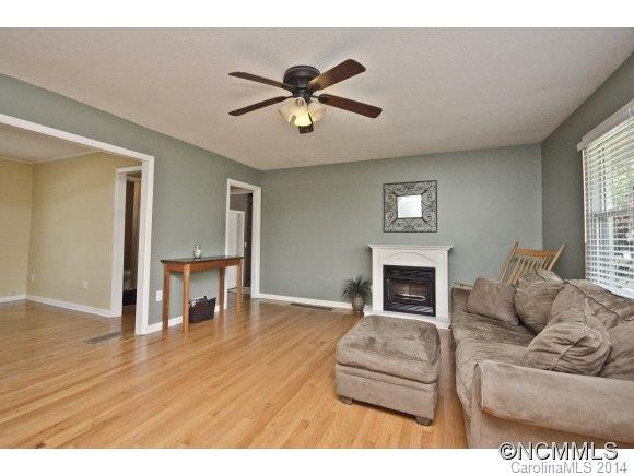10 Hamburg Lane - Photo 3