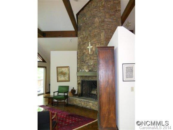 140 Lower Ridgeview - Photo 8