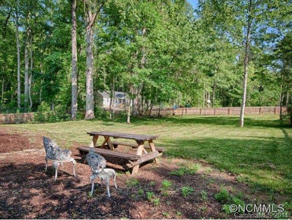 930 MONTE VISTA ROAD - Photo 22