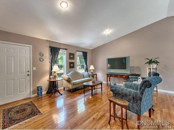 930 MONTE VISTA ROAD - Photo 4