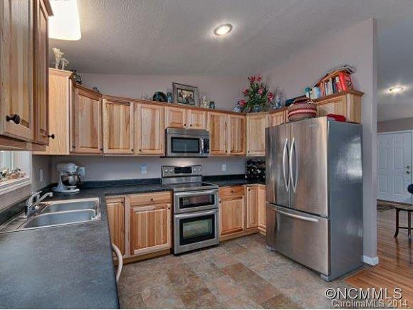 930 MONTE VISTA ROAD - Photo 10