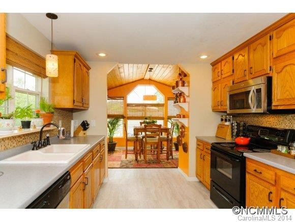 126 North Bear Creek Rd - Photo 2