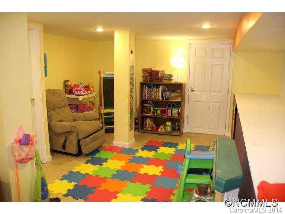 126 North Bear Creek Rd - Photo 22