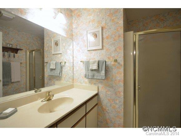 2203 Abbey Circle - Photo 11