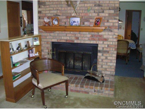 262 Kingswood Drive - Photo 6