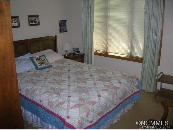 262 Kingswood Drive - Photo 8