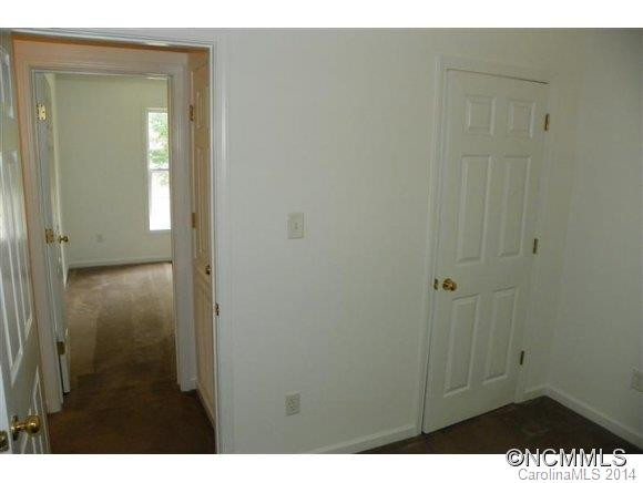 55 Mos Way - Photo 11