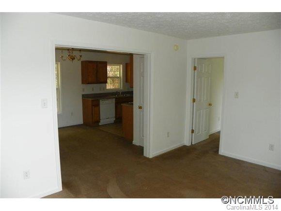55 Mos Way - Photo 3