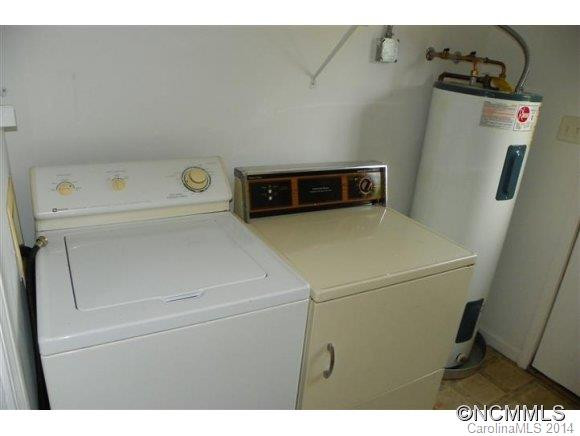 55 Mos Way - Photo 6