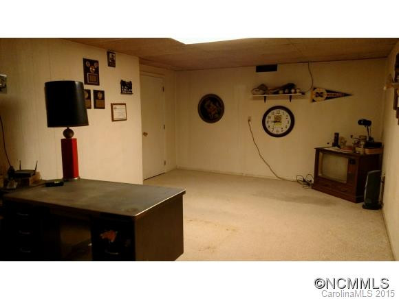 153 Cameo St - Photo 13
