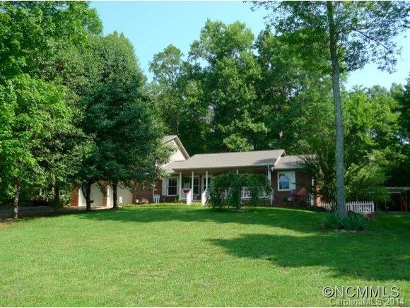 1386 Landis Lane