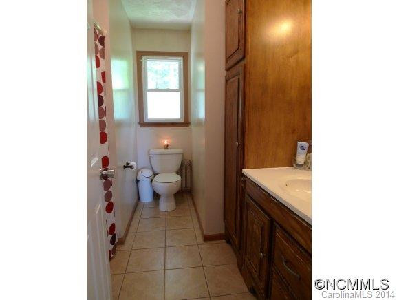 1386 Landis Lane - Photo 14