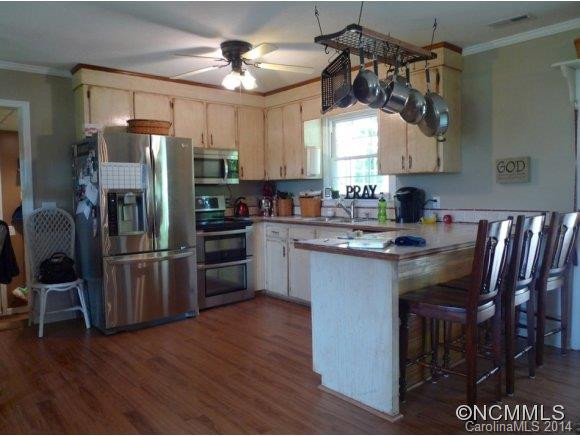 1386 Landis Lane - Photo 4