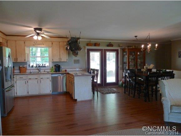 1386 Landis Lane - Photo 5