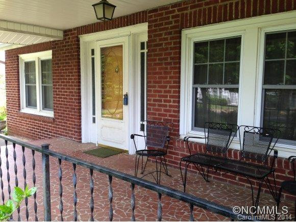1 Brown Avenue - Photo 2