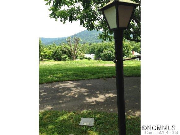 1 Brown Avenue - Photo 8