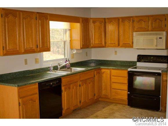 149 Woodburn Drive - Photo 4