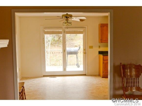 149 Woodburn Drive - Photo 5