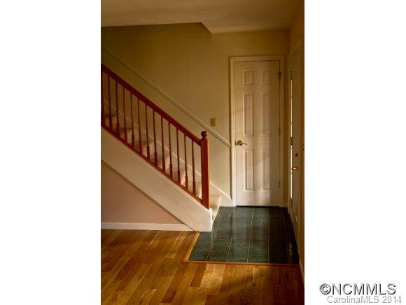 149 Woodburn Drive - Photo 6