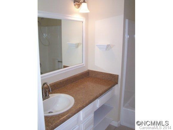 56 Ravencroft Lane - Photo 9