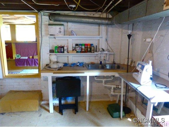 182 Westwood Place - Photo 17
