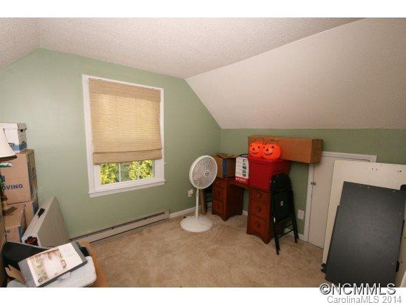 62 Knoll Ridge Dr. - Photo 11