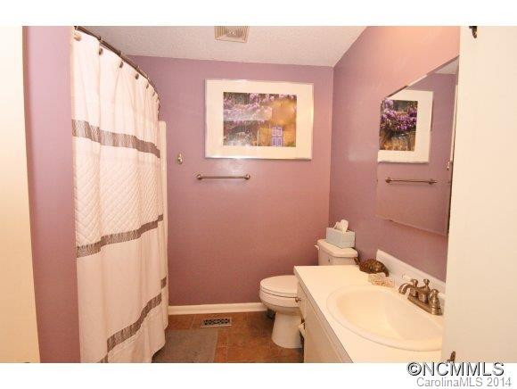 62 Knoll Ridge Dr. - Photo 7