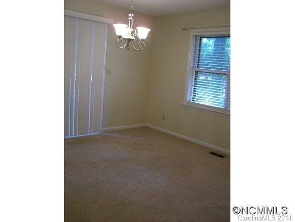 155 Haywood Knolls Dr - Photo 6