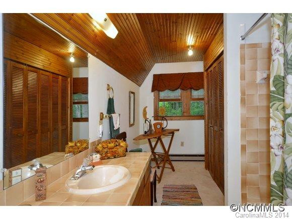 1003 Old Country Road - Photo 14