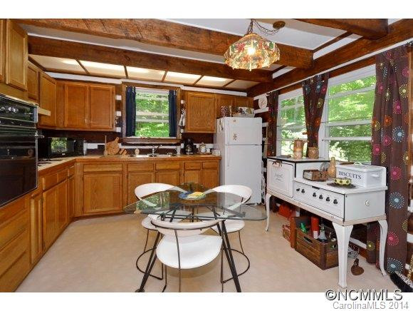 1003 Old Country Road - Photo 8
