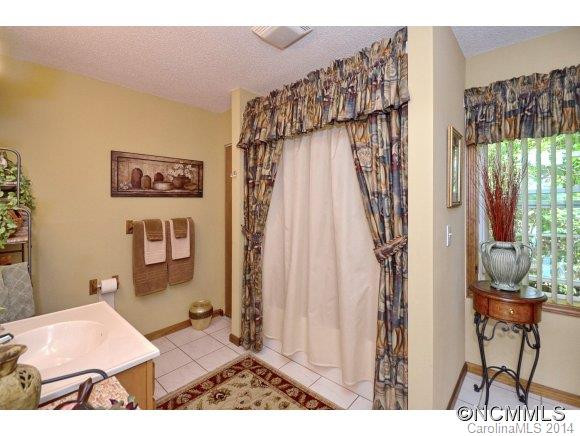 316 Grandview Cliff Heights - Photo 16