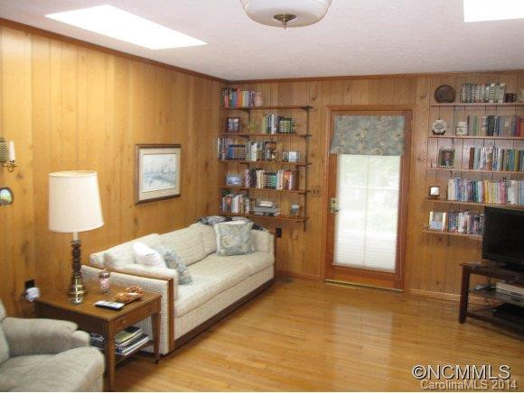 8 Rhododendron Place - Photo 5