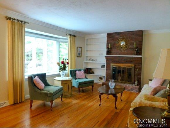 355 Sycamore Drive - Photo 5